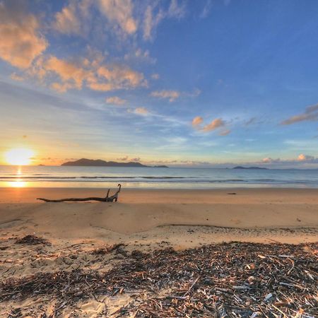 Cassawong Cottages Mission Beach Buitenkant foto