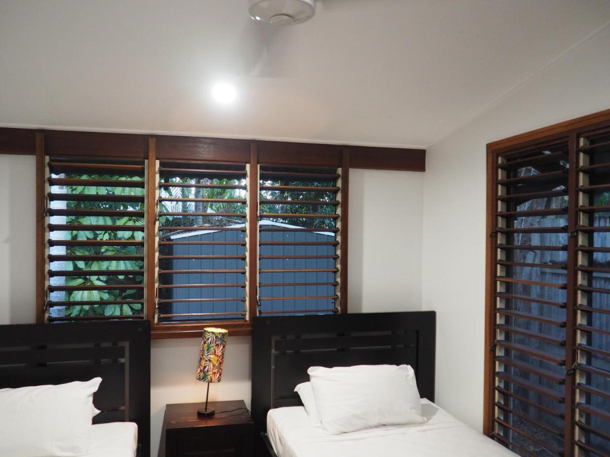 Cassawong Cottages Mission Beach Buitenkant foto