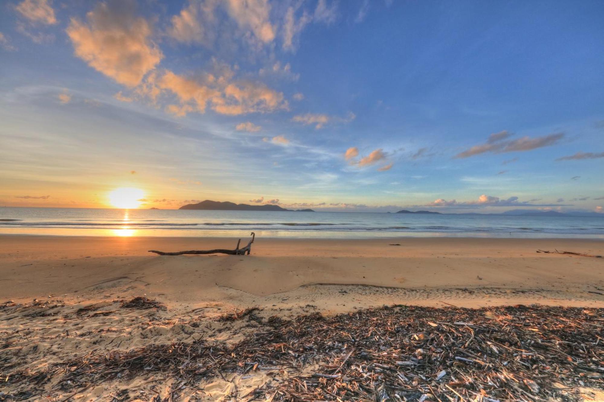 Cassawong Cottages Mission Beach Buitenkant foto